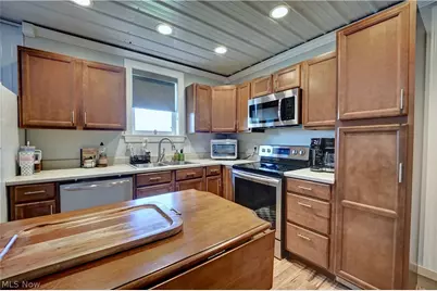 7839 Chestnut Ridge Road NW, Beach City, OH 44608 - Photo 22
