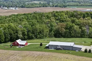 7839 Chestnut Ridge Rd NW, Beach City, OH 44608 - Photo 6