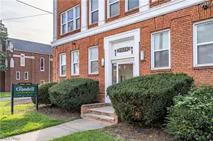 2836 E 130th St, Loveland, OH 44120 - Photo 2