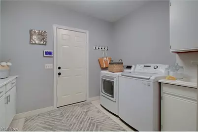 5854 Loma Linda Lane NE, Canton, OH 44721 - Photo 24