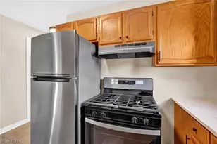 941 Carnegie Ave, Akron, OH 44314 - Photo 28