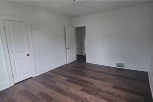 804 Work Dr, Akron, OH 44320 - Photo 10