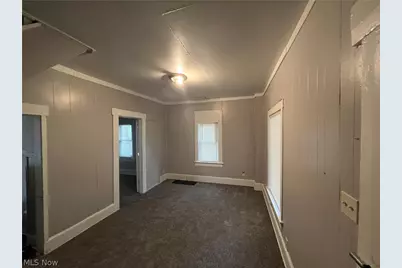1409 Curtis Street, Akron, OH 44301 - Photo 4