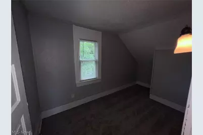 1409 Curtis Street, Akron, OH 44301 - Photo 8
