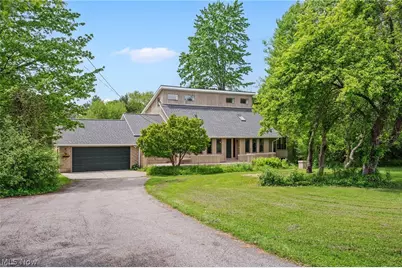 13014 Manor Drive, Chardon, OH 44024 - Photo 40