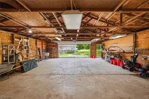 13014 Manor Dr, Chardon, OH 44024 - Photo 34