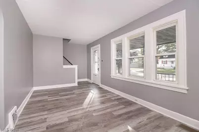 4520 Kenmore Avenue, Parma, OH 44134 - Photo 4