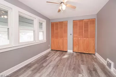 4520 Kenmore Avenue, Parma, OH 44134 - Photo 12