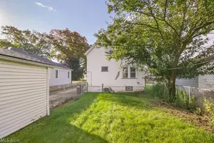 4520 Kenmore Ave, Parma, OH 44134 - Photo 24