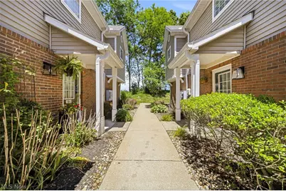 3371 Lenox Village #155, Fairlawn, OH 44333 - Photo 6