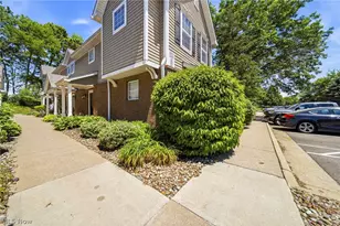 3371 Lenox Village, Fairlawn, OH 44333 - Photo 22