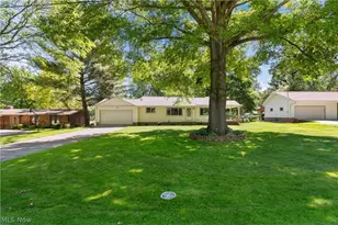 3321 Rowena St, Coventry, OH 44203 - Photo 4