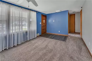 1542 Lynn Ave, Youngstown, OH 44514 - Photo 6