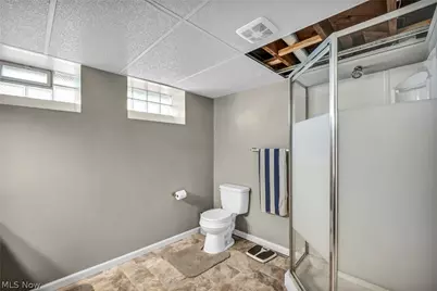 28815 Alton Road, Wickliffe, OH 44092 - Photo 18