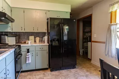 333 Hilan Avenue SW, New Philadelphia, OH 44663 - Photo 8