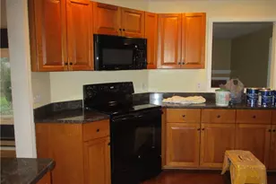17084 Sunset Dr, Chagrin Falls, OH 44023 - Photo 24