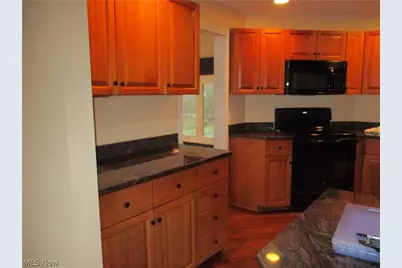 17084 Sunset Drive, Chagrin Falls, OH 44023 - Photo 24
