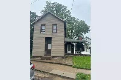 638 Walnut Road SW, Massillon, OH 44647 - Photo 1