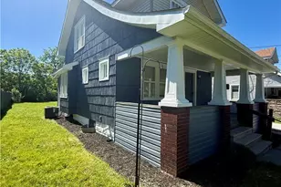 586 Brittain Rd, Akron, OH 44305 - Photo 2