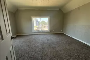 1616 Bank Pl SW, Canton, OH 44706 - Photo 4