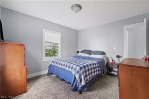 761 Carlysle St, Akron, OH 44310 - Photo 14