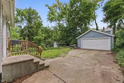 761 Carlysle Street, Akron, OH 44310 - Photo 30