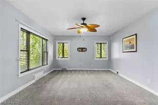 243 9th St NE, Barberton, OH 44203 - Photo 10