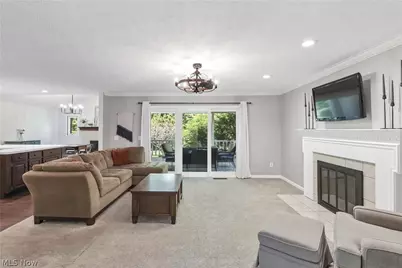 705 Lake Trail, Aurora, OH 44202 - Photo 6
