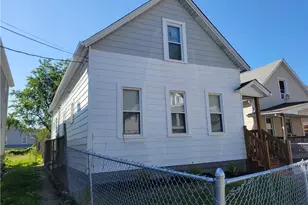 3594 W 60th St, Loveland, OH 44102 - Photo 2