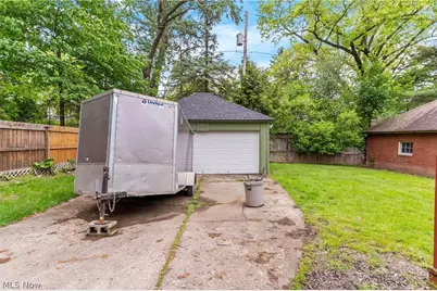 272 Outlook Avenue, Youngstown, OH 44504 - Photo 6