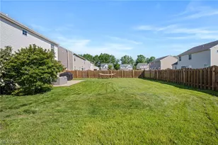 8764 Ashton Pl Dr, North Ridgeville, OH 44039 - Photo 40