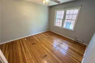 3561 Daleford Rd, Huber Heights, OH 44122 - Photo 6