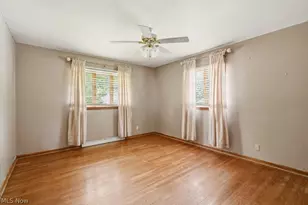 189 Pembroke Rd, Akron, OH 44333 - Photo 8