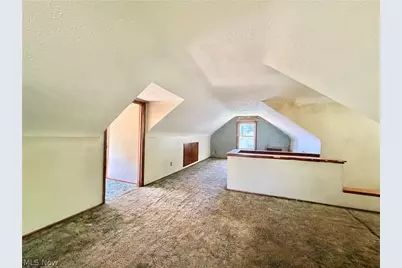 817 S Green Road, South Euclid, OH 44121 - Photo 10