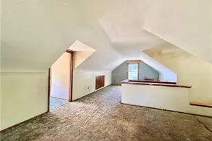 817 S Green Rd, South Euclid, OH 44121 - Photo 10
