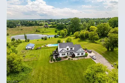 3990 Smith Kramer Street NE, Hartville, OH 44632 - Photo 46