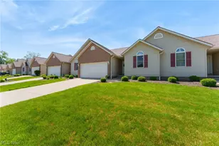 1172 Wild Brook Dr, Akron, OH 44313 - Photo 2