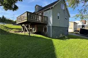 155 Webster Ave, Weirton, WV 26062 - Photo 6