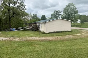 54552 Sarahsville Rd, Senecaville, OH 43780 - Photo 2