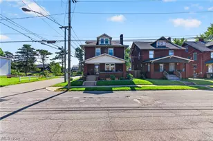 140 Smith Ave NW, Canton, OH 44708 - Photo 2