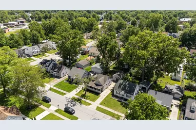 474 E 328th Street, Willowick, OH 44095 - Photo 4