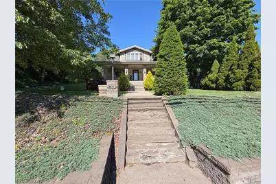 2029 Saint Clair Avenue, East Liverpool, OH 43920 - Photo 2