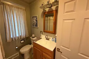 2029 St Clair Ave, East Liverpool, OH 43920 - Photo 28