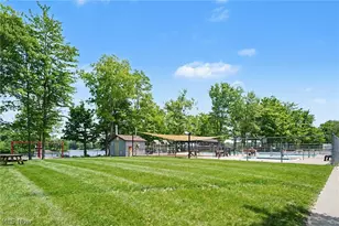 62 Rockaway Dr, Roaming Shores, OH 44085 - Photo 10