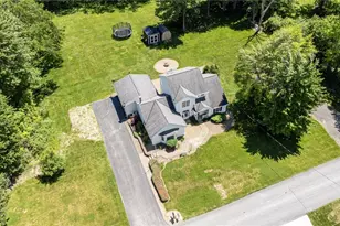 62 Rockaway Dr, Roaming Shores, OH 44085 - Photo 8