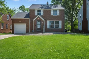 1523 Maywood Rd, South Euclid, OH 44121 - Photo 2