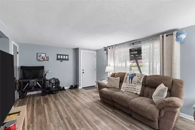 2017 Fulton Road NW, Canton, OH 44709 - Photo 14