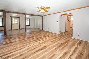 323 Steubenville Rd SE, Carrollton, OH 44615 - Photo 16