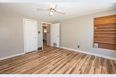 323 Steubenville Road SE, Carrollton, OH 44615 - Photo 18