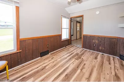 323 Steubenville Road SE, Carrollton, OH 44615 - Photo 10